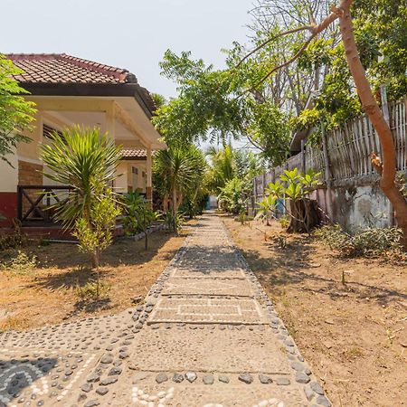 Homestay Lucu 2 Gili Trawangan Esterno foto