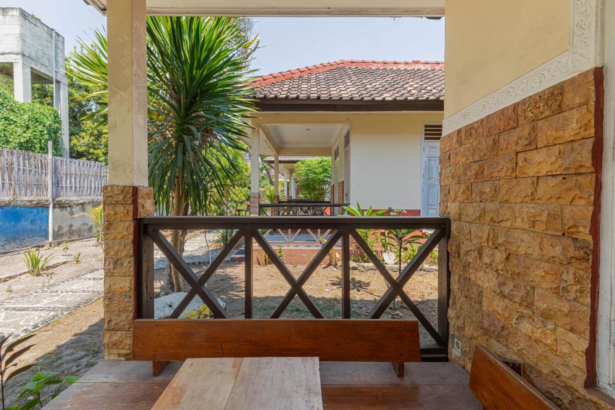 Homestay Lucu 2 Gili Trawangan Esterno foto