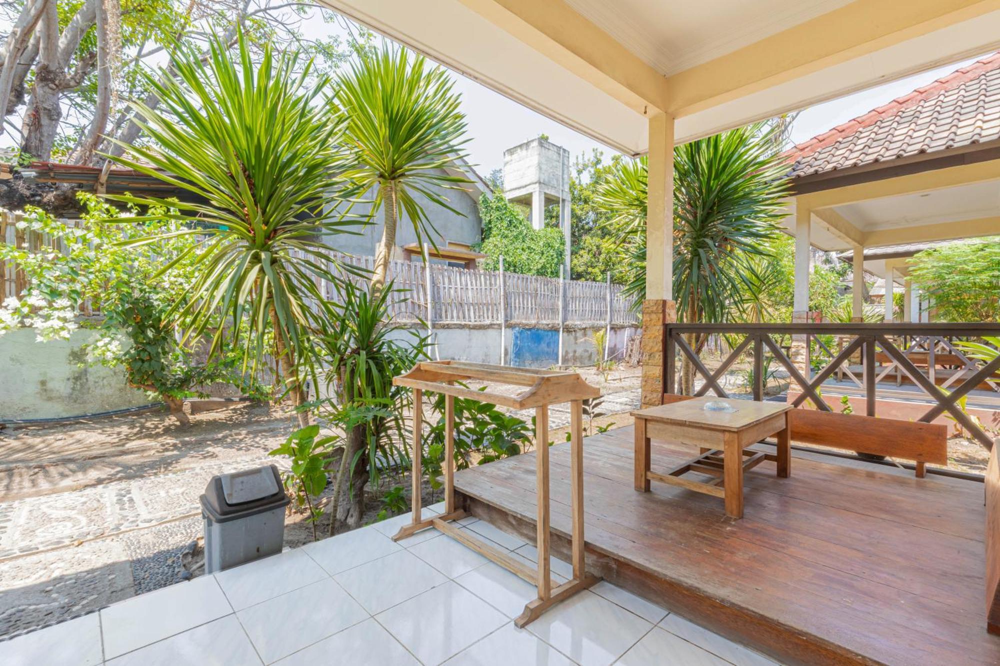 Homestay Lucu 2 Gili Trawangan Esterno foto